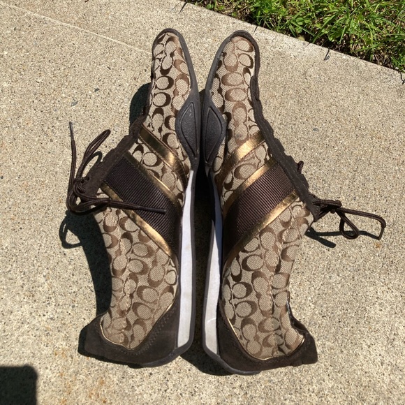 Coach Remmona Tennis Shoe Sporty Sneakers Brown Signature Logo Print Brown Suede - Picture 12 of 17